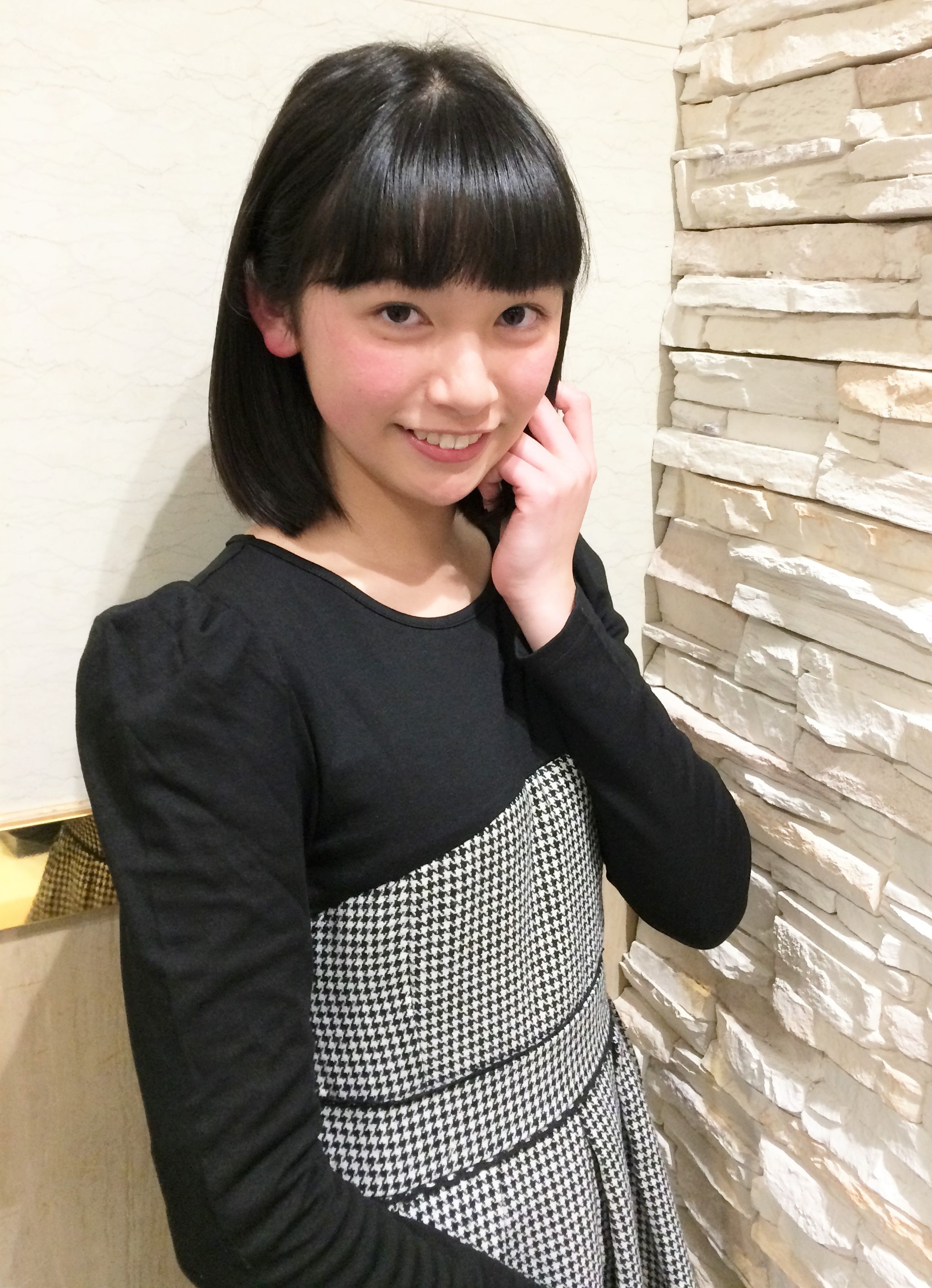 大石夏摘 2月14日初ライブ出演情報 オフィスパレット公式ページ